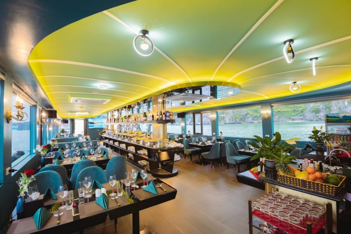 HALONG BAY DAY TRIP (Luxury 5* Cruise)